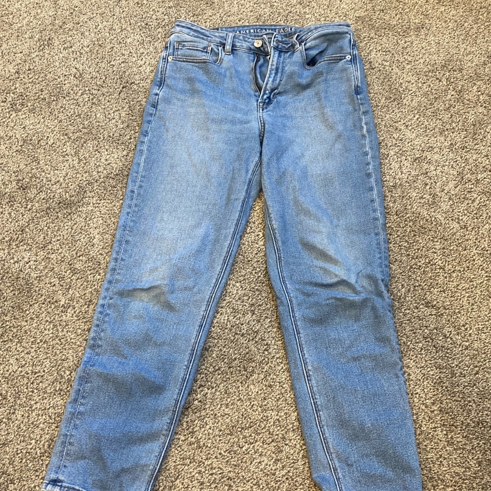 American Eagle stretch mom jeans